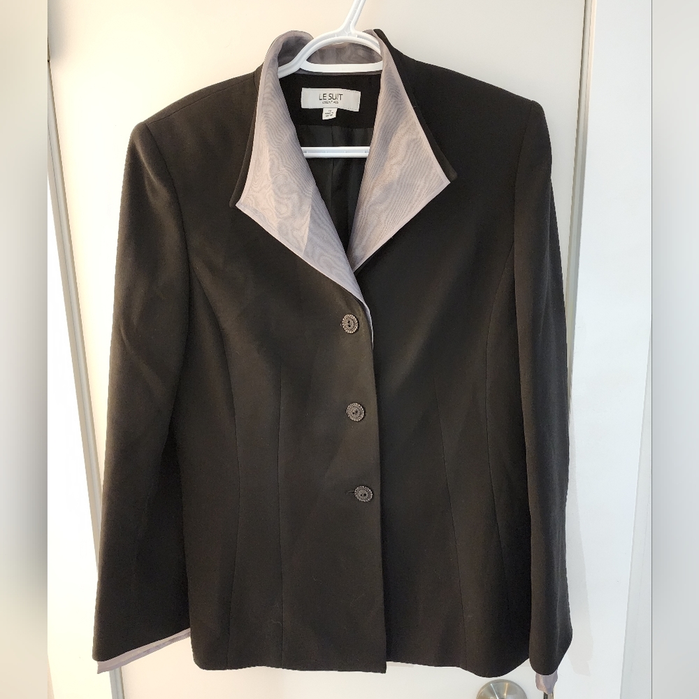 Black Le Suit essentials Blazer Size 12